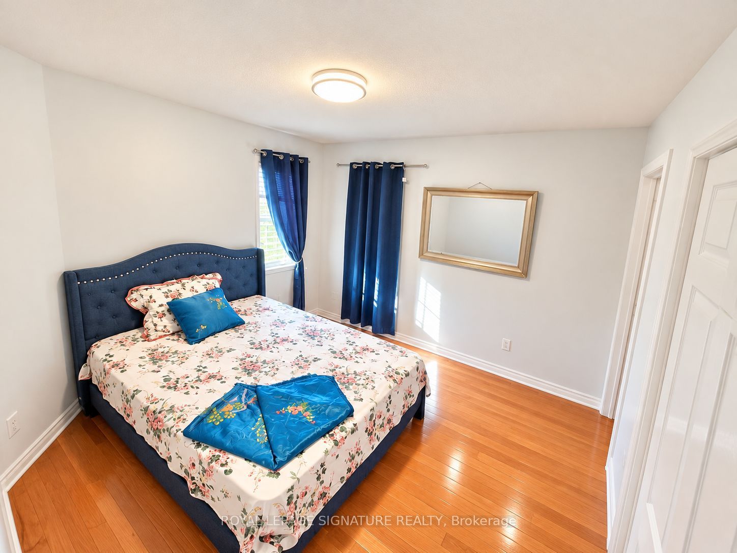 454 Huntington Ridge Drive Property Photo 10