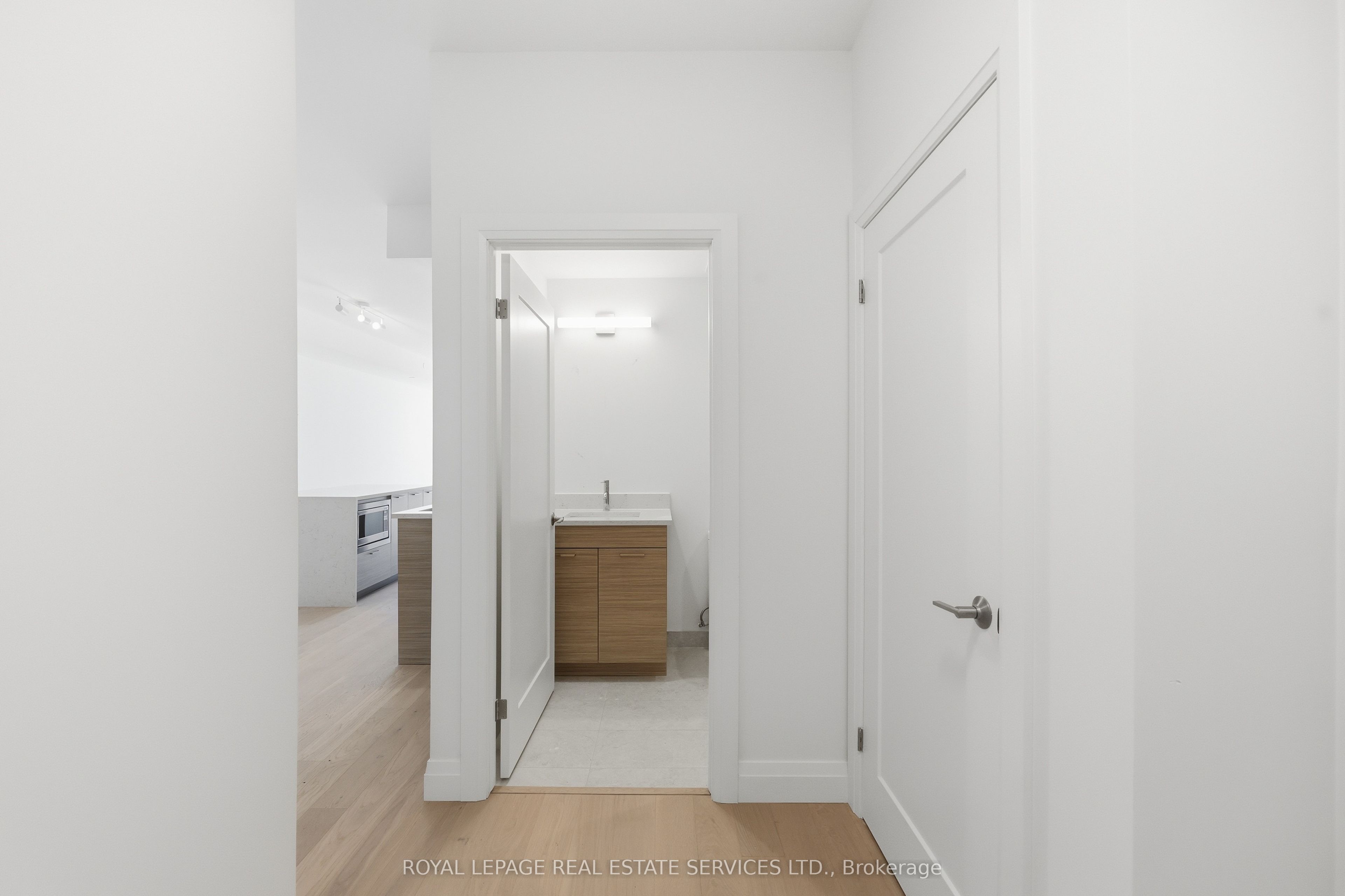 26 Mill Street 213 Property Photo 3