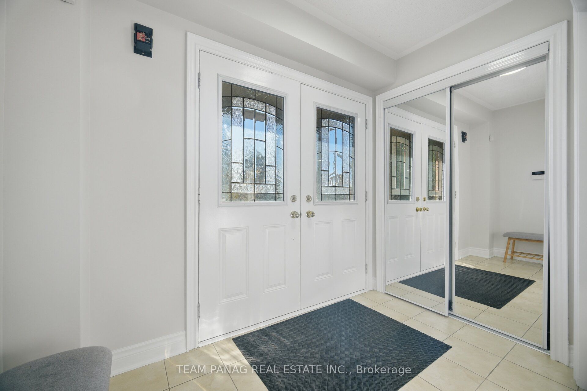 11 Peachill Court Property Photo 3