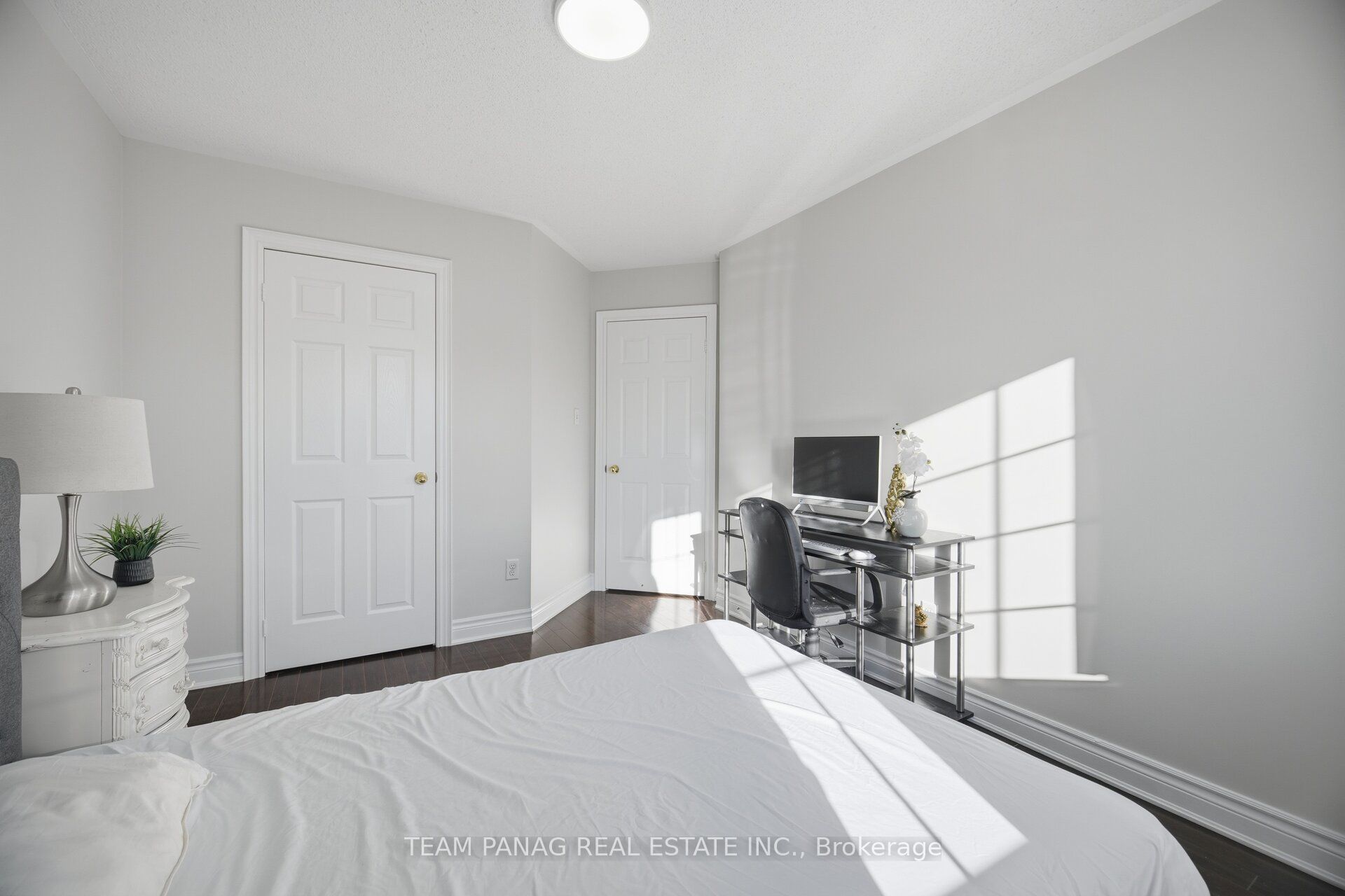 11 Peachill Court Property Photo 32