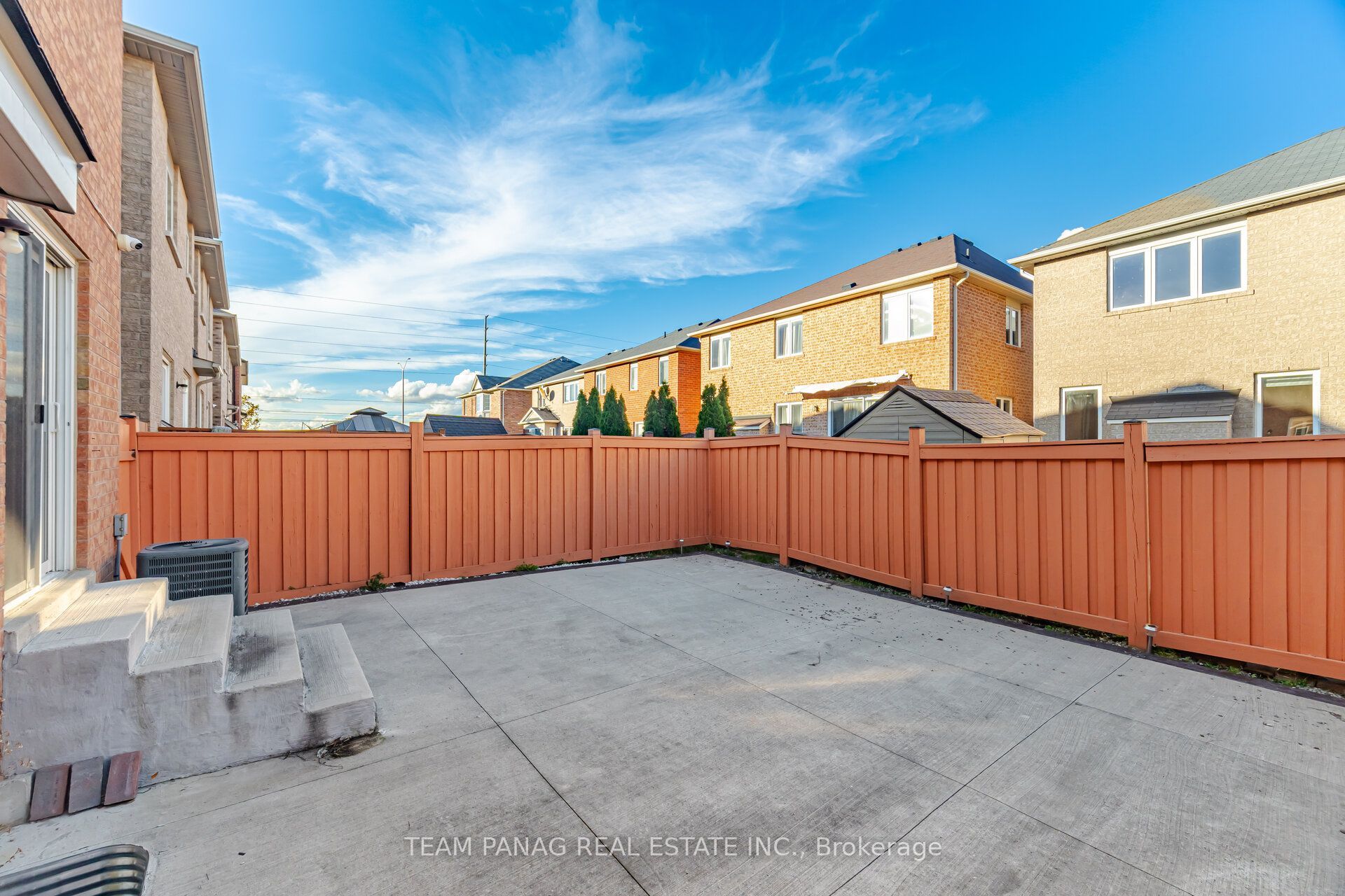 11 Peachill Court Property Photo 42