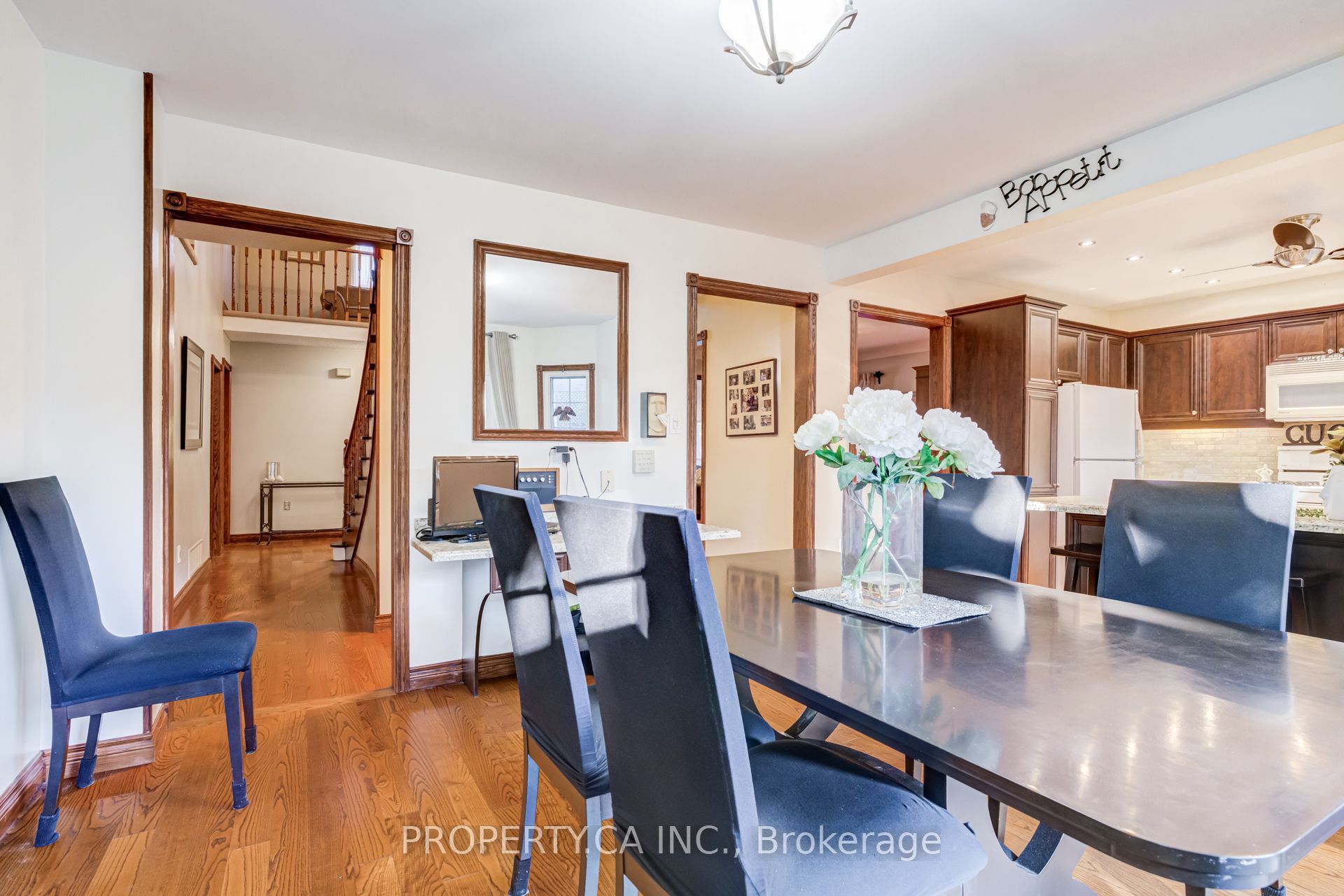 411 Freeman Crescent Property Photo 17