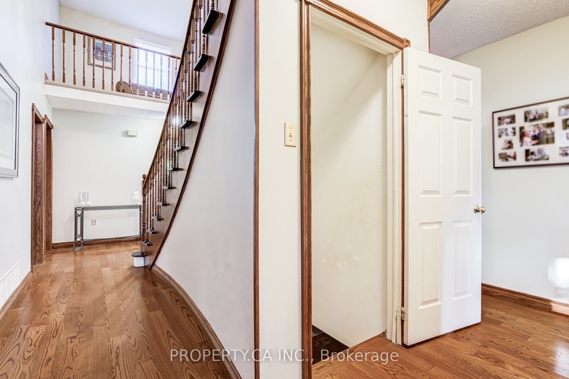 411 Freeman Crescent Property Photo 42