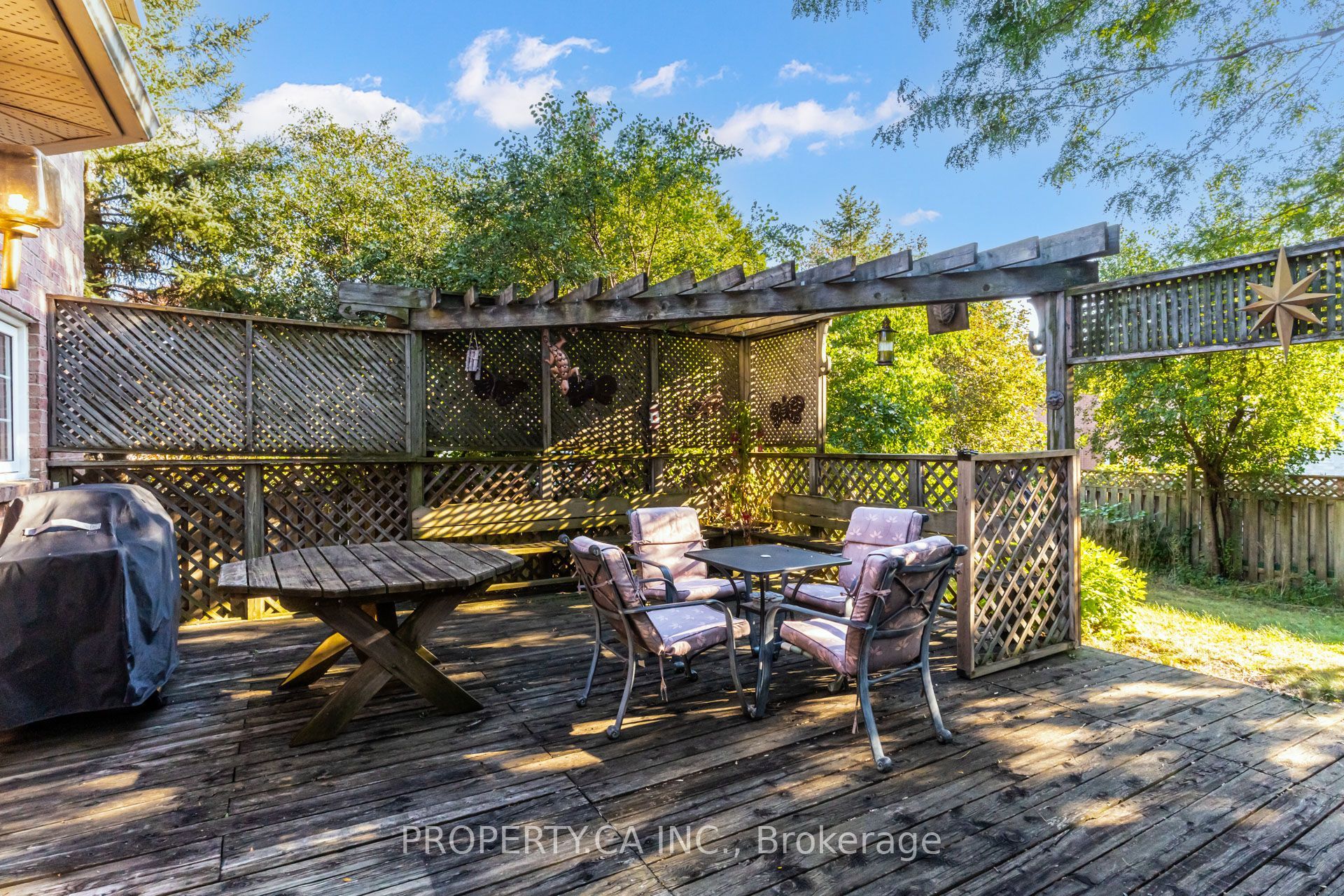 411 Freeman Crescent Property Photo 45