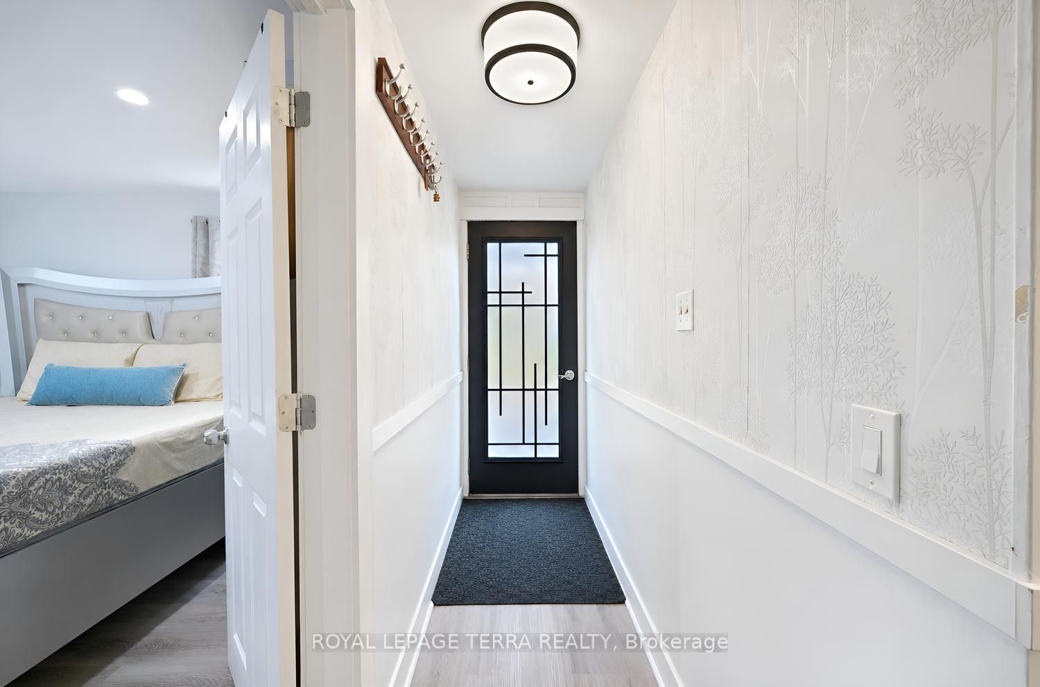 1571 Lewisham Drive Property Photo 26