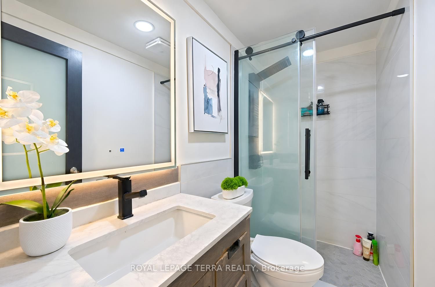 1571 Lewisham Drive Property Photo 29
