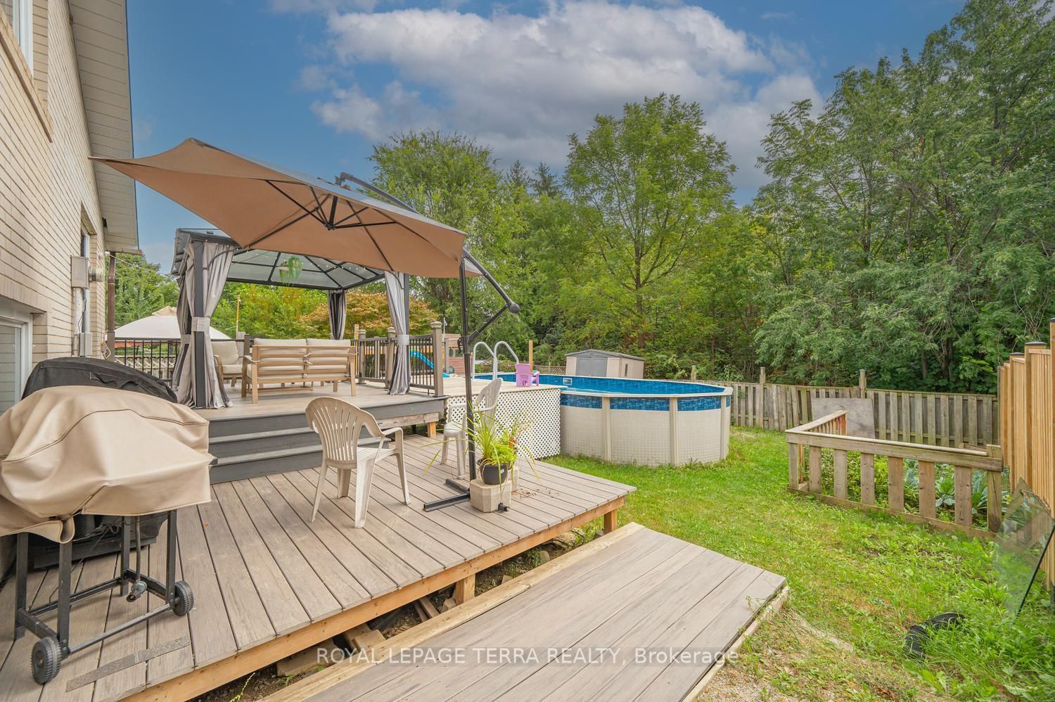 1571 Lewisham Drive Property Photo 46