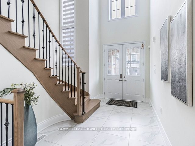 W14089440 Property Photo 3