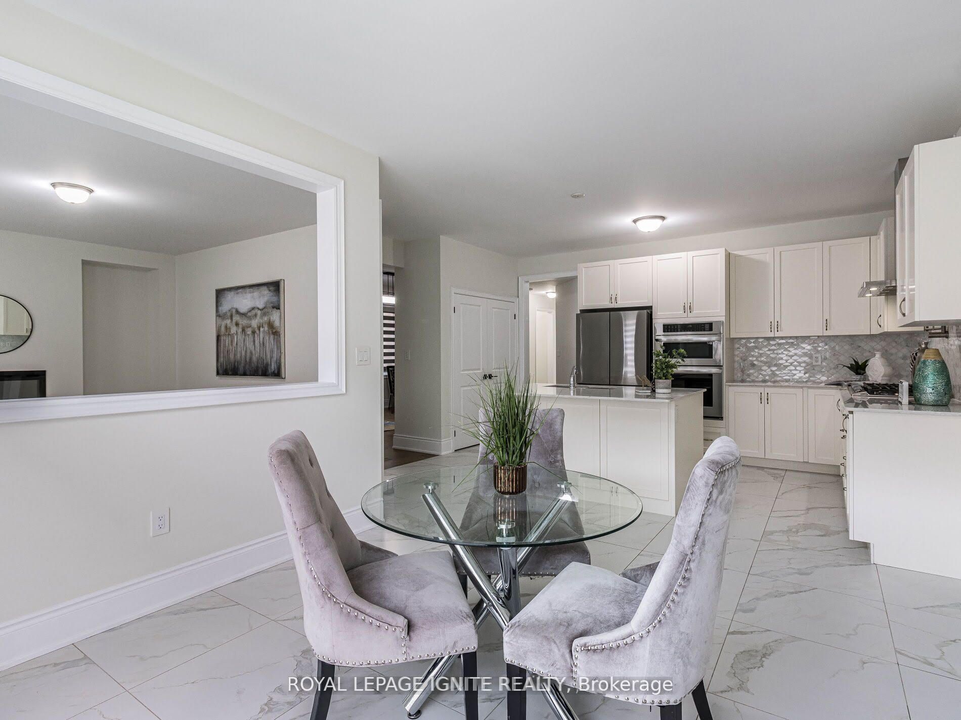 W14089440 Property Photo 16