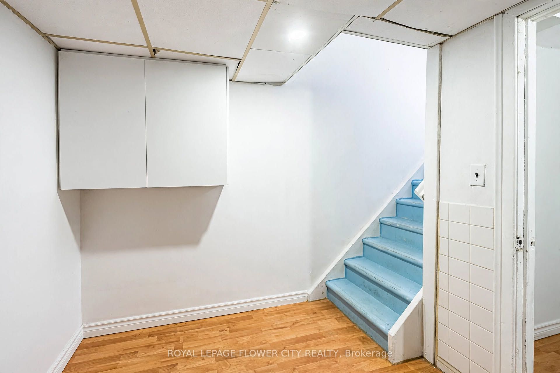 3 Clayhall Crescent Property Photo 31
