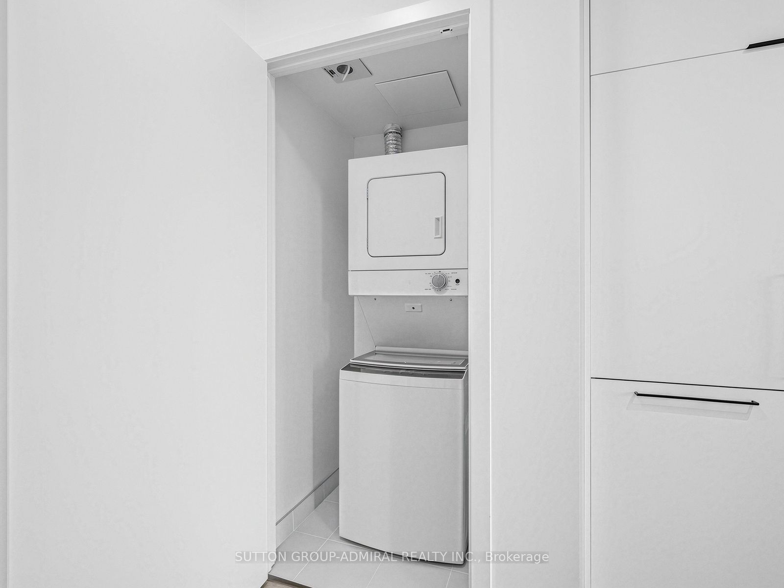 1185 Dupont Street 914 Property Photo 25