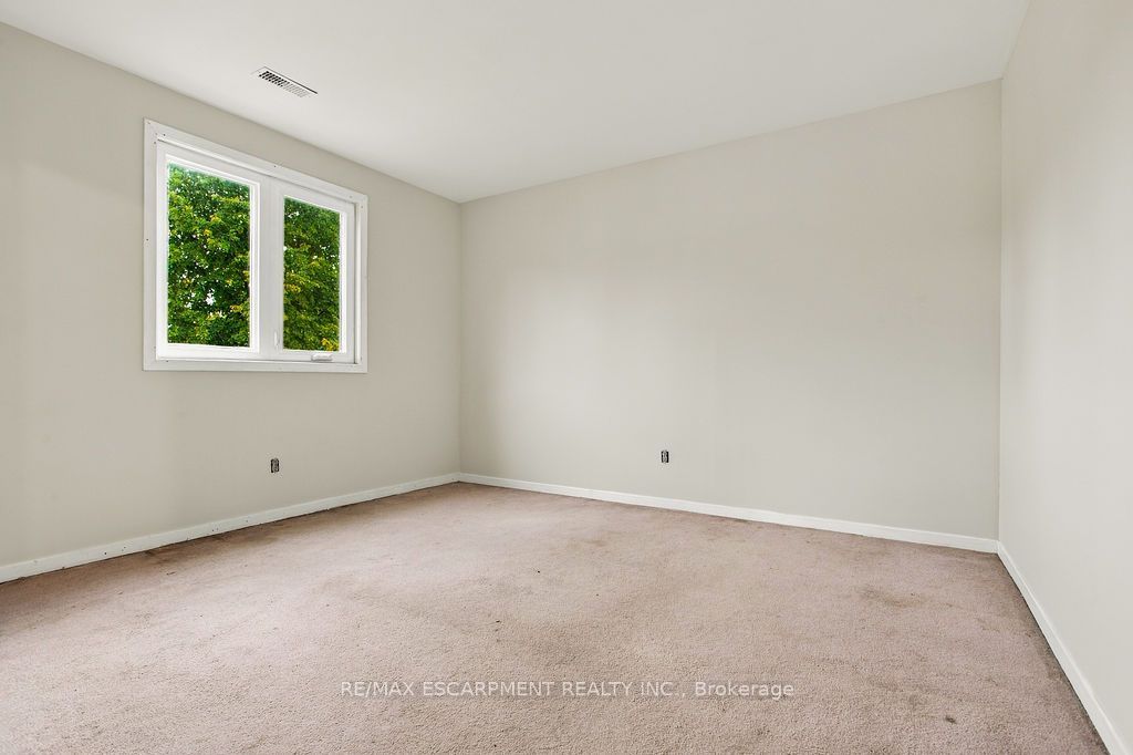 1353 Birch Avenue Property Photo 12