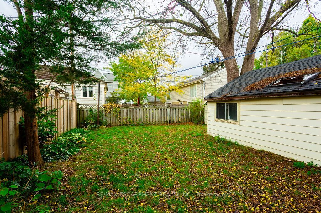 1353 Birch Avenue Property Photo 18