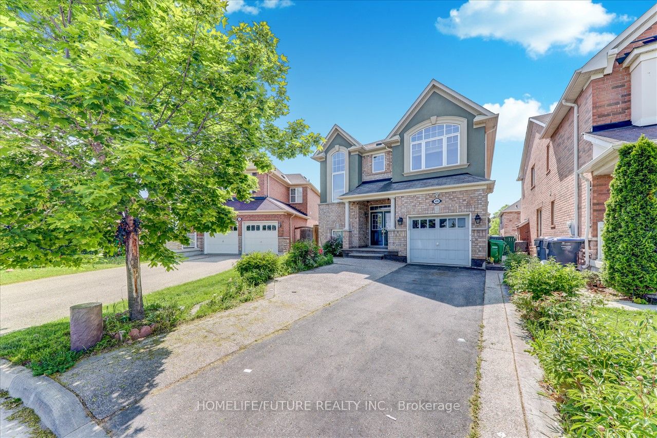 49 Peppermint Close Main & 2nd Property Photo 1