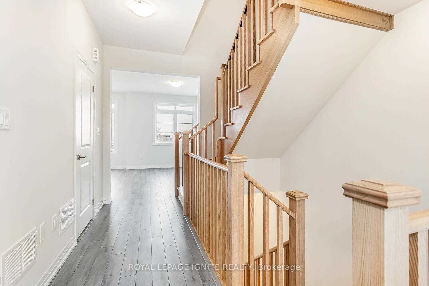 44 Skyridge Drive Property Photo 11