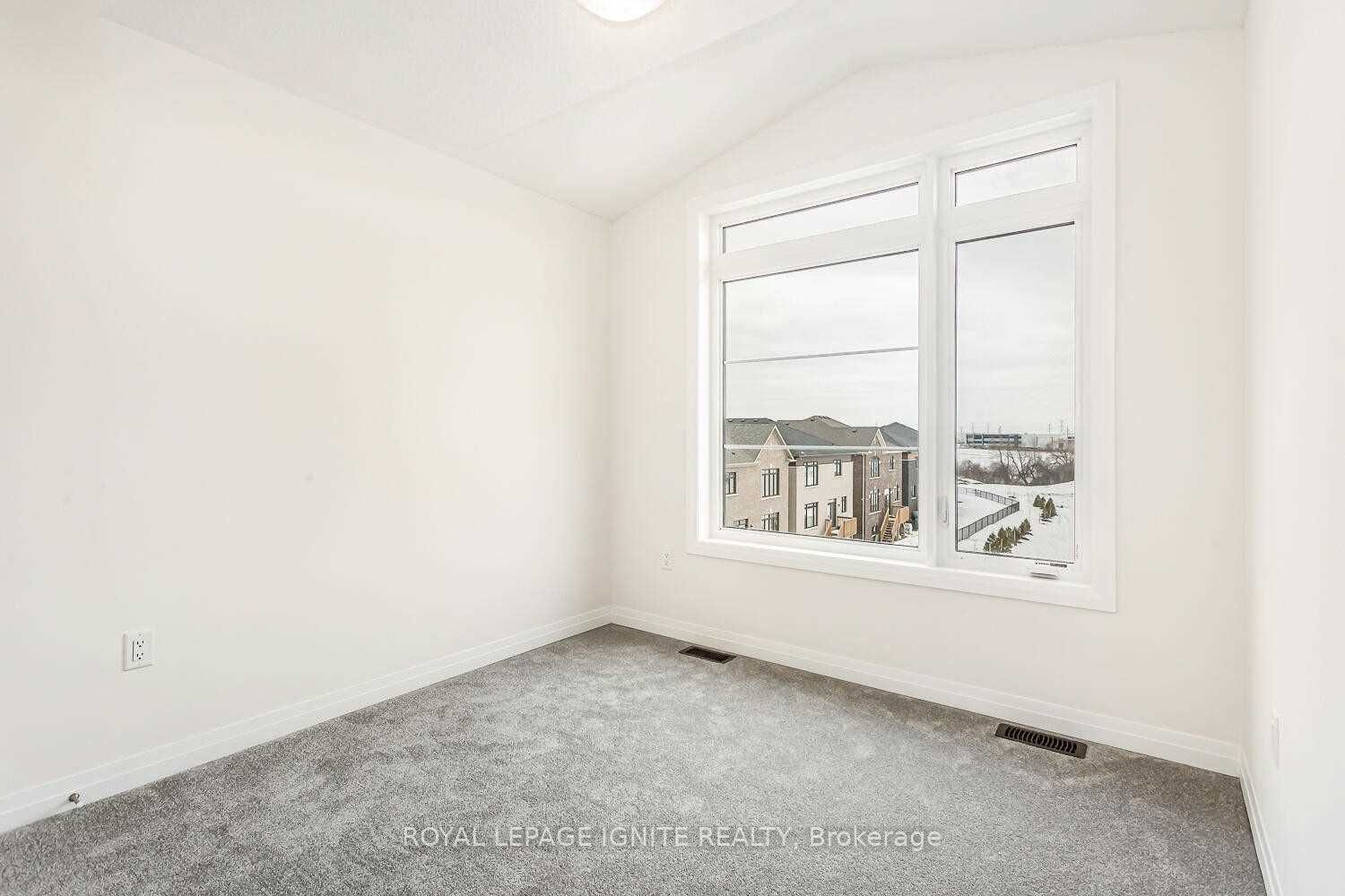 44 Skyridge Drive Property Photo 16