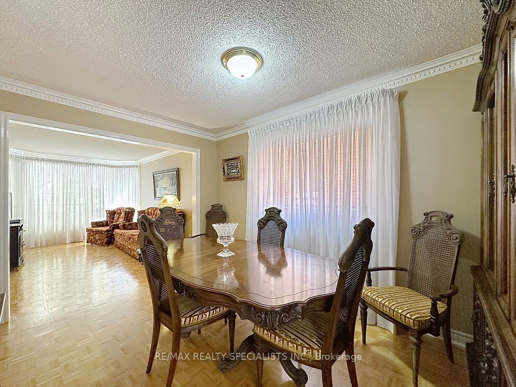 9 Siesta Court Property Photo 9