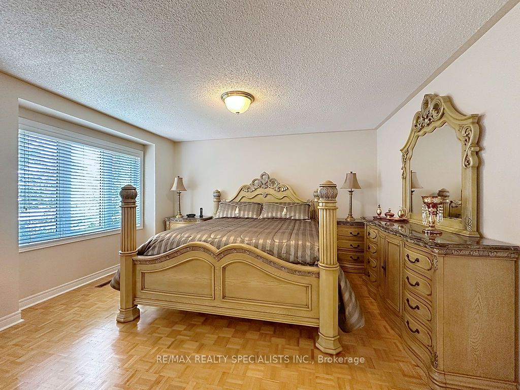 9 Siesta Court Property Photo 21