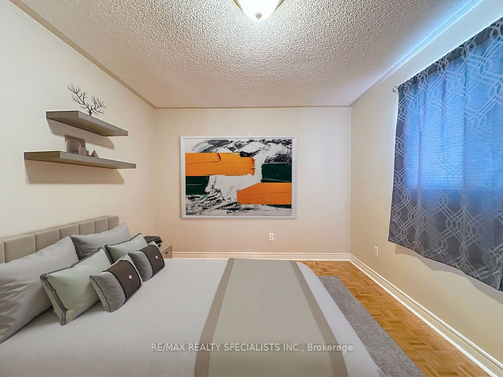 9 Siesta Court Property Photo 28