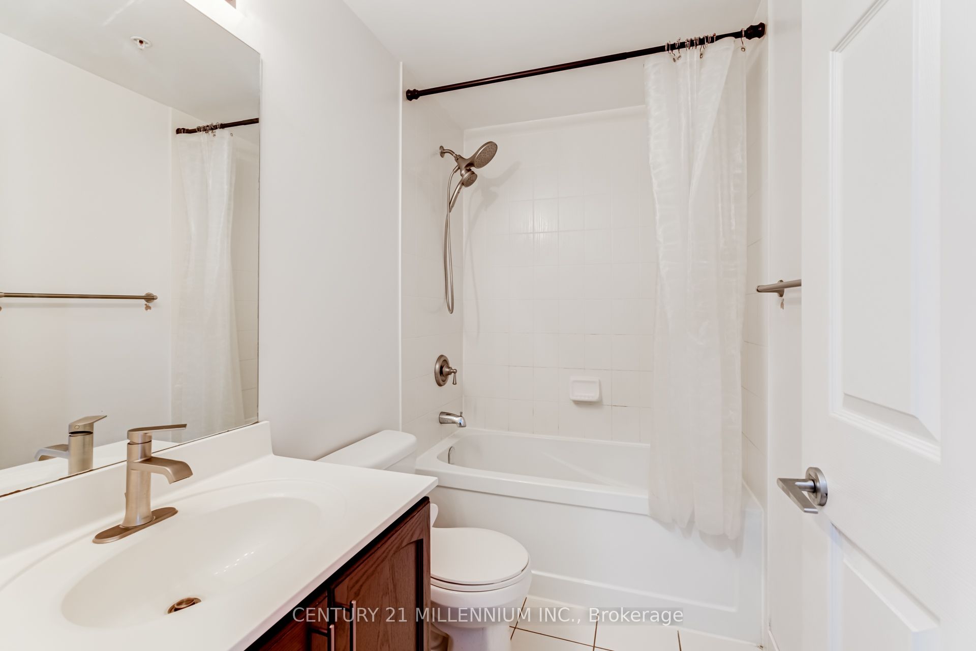 15 James Finlay Way 821 Property Photo 16