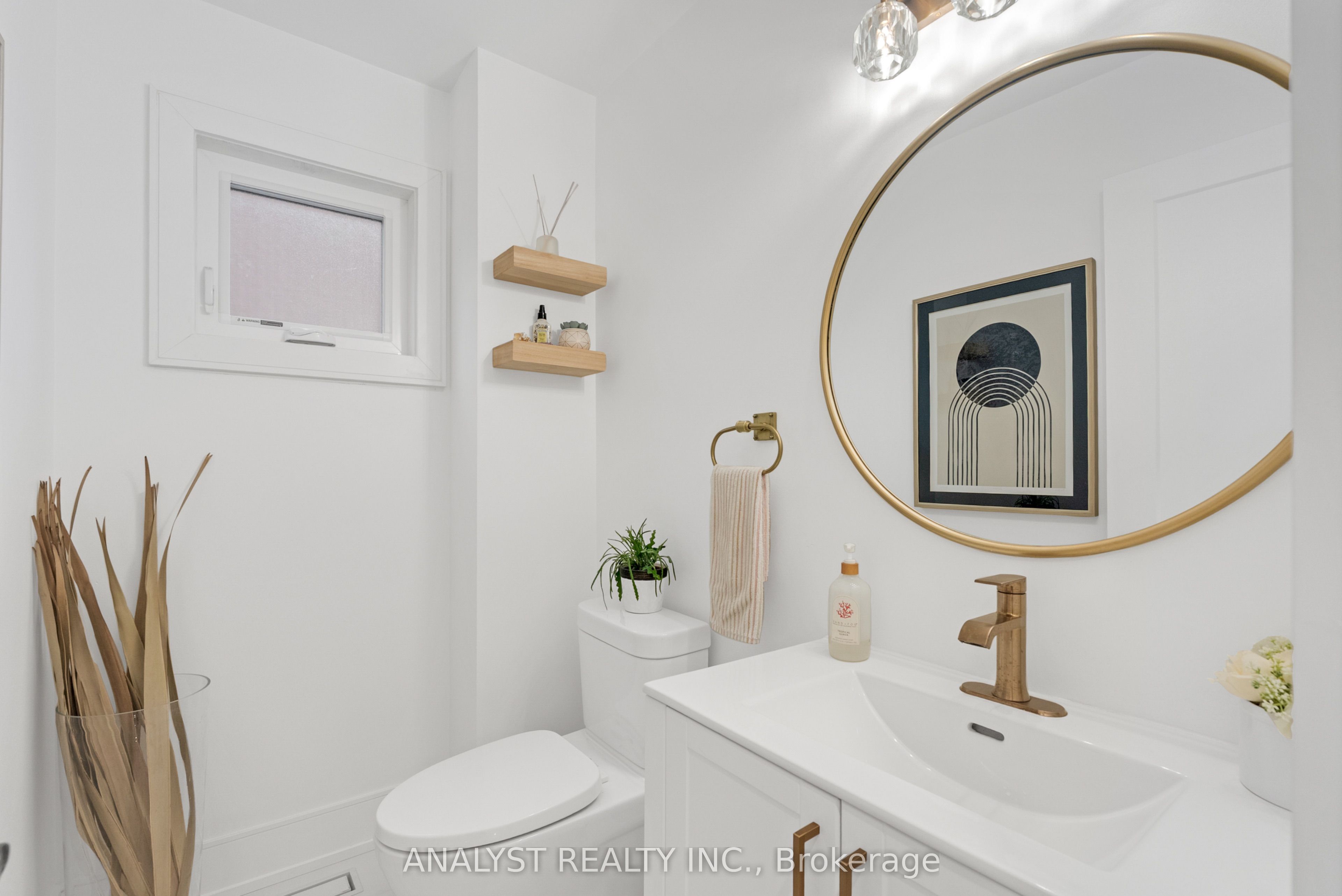 7 Compton Court Property Photo 14
