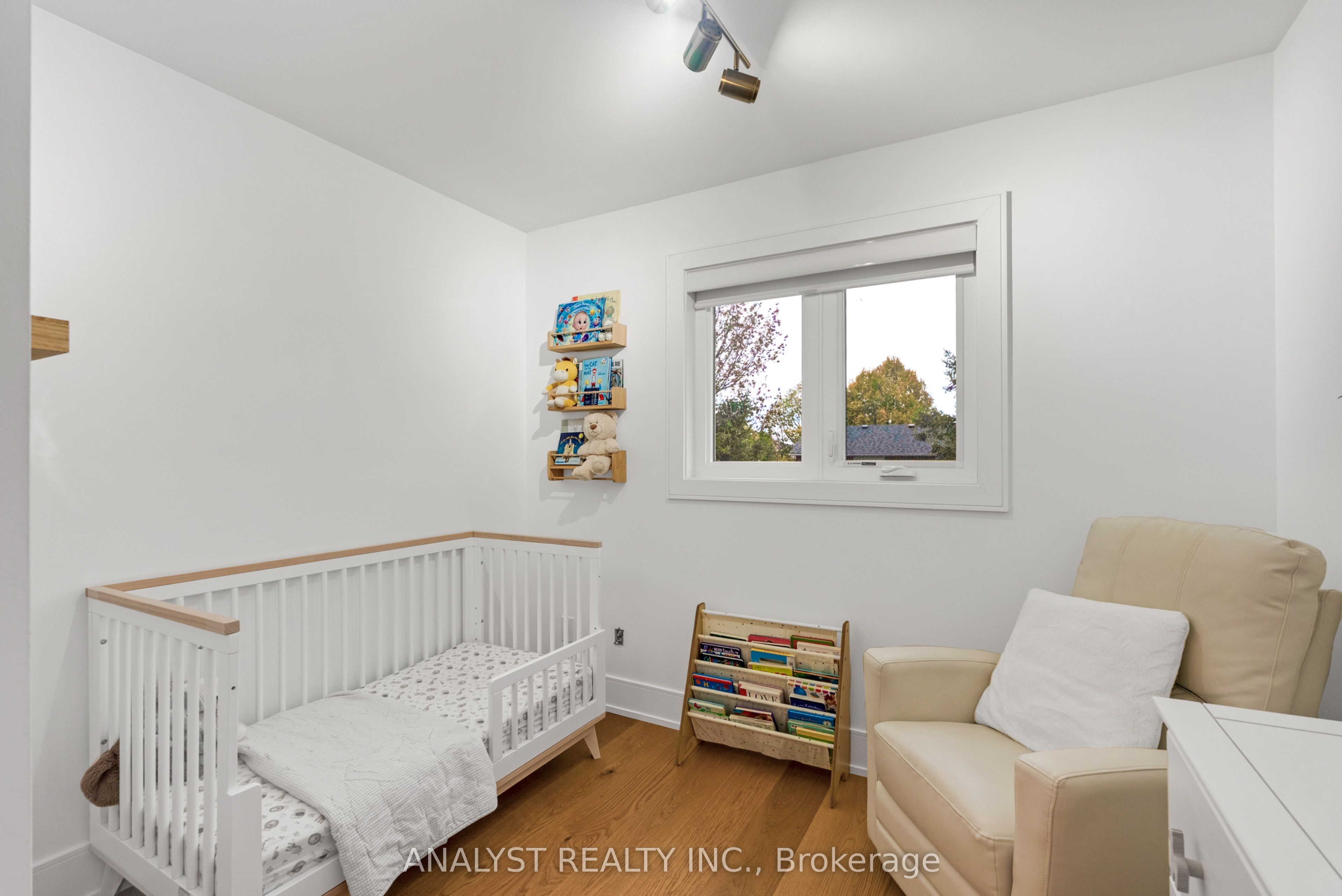 7 Compton Court Property Photo 21