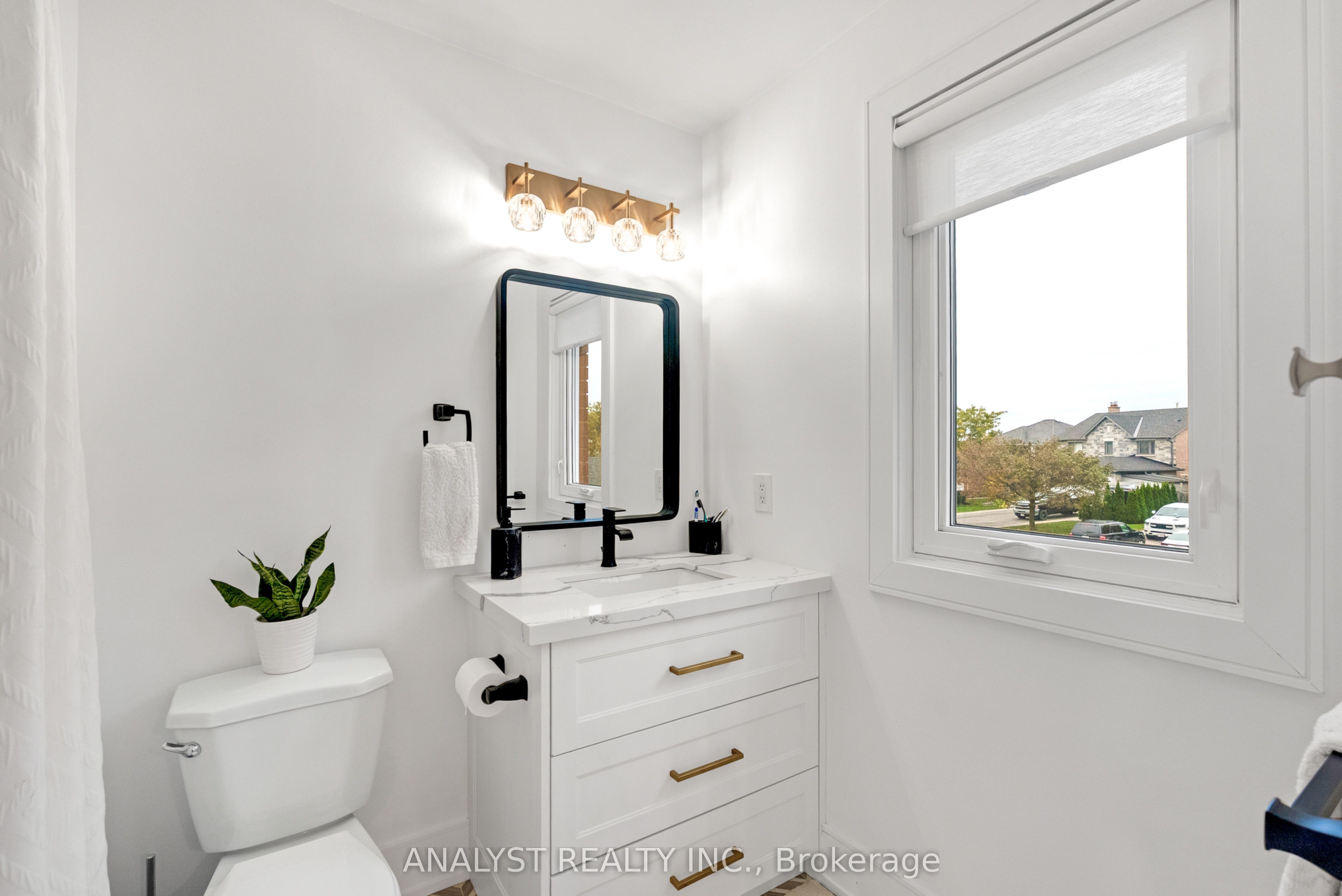 7 Compton Court Property Photo 23