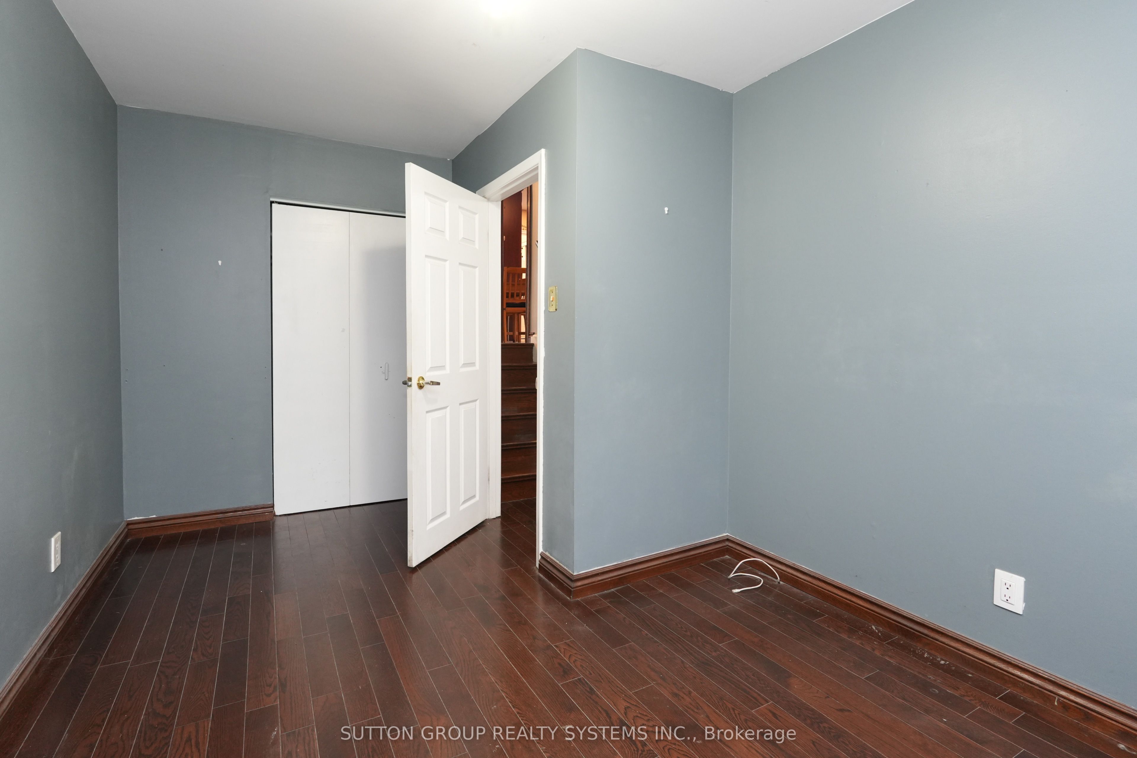 2337 Padstow Crescent Property Photo 15
