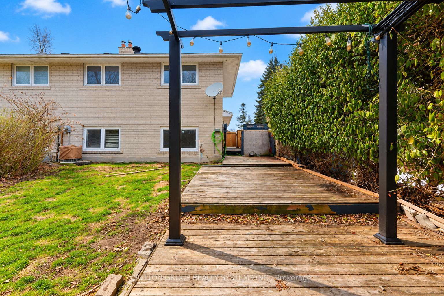 2337 Padstow Crescent Property Photo 25