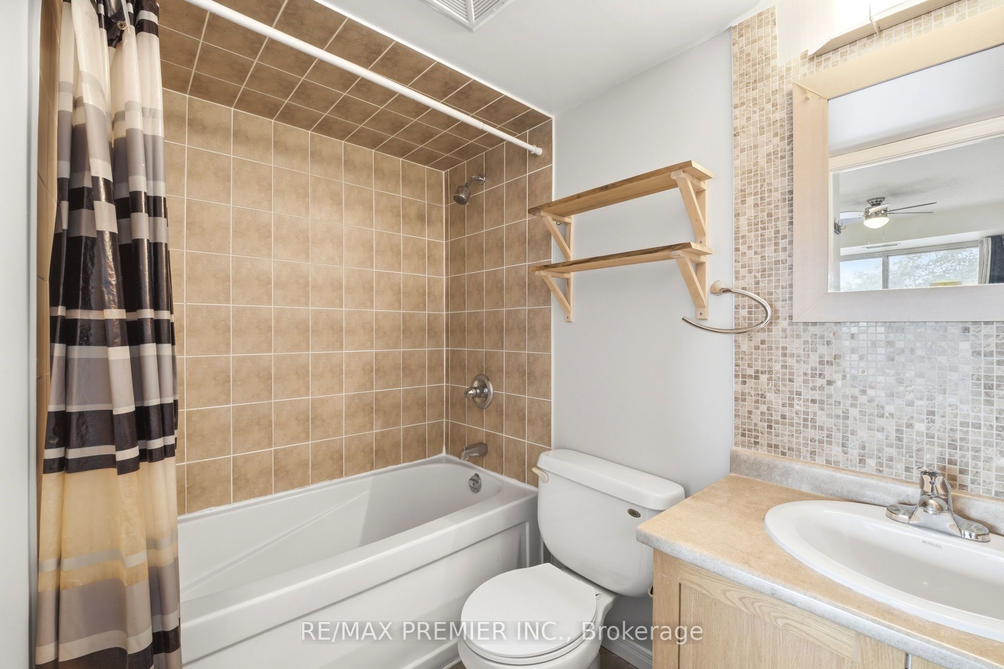 2772 Keele Street 306 Property Photo 17