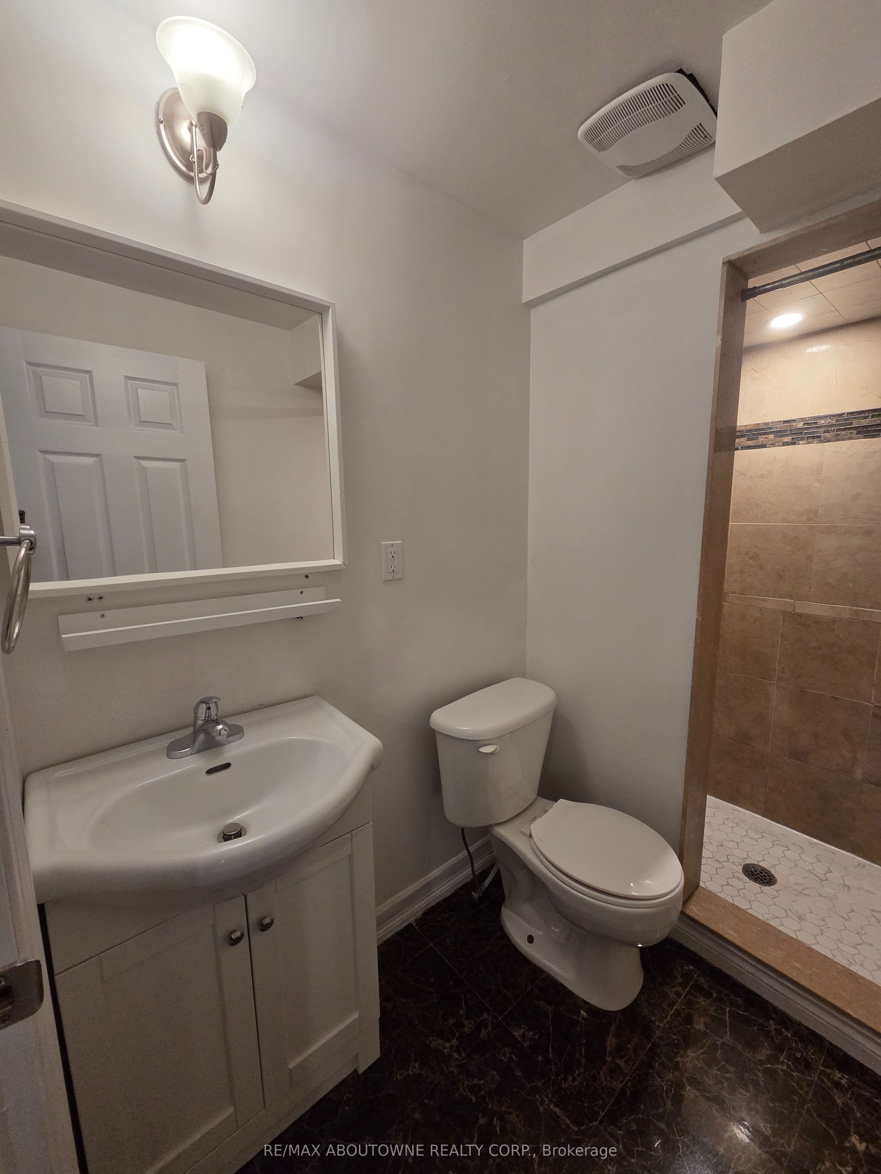 3339 Ruth Fertel Drive (lower Level ) Property Photo 19