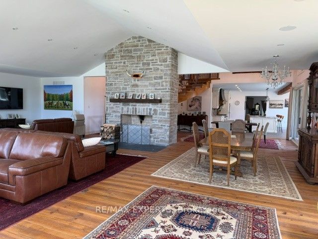 13510 Fifth Line Property Photo 13