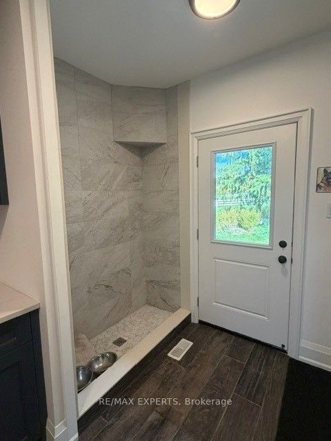 13510 Fifth Line Property Photo 24
