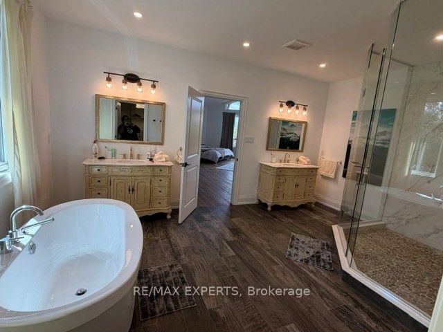 13510 Fifth Line Property Photo 35