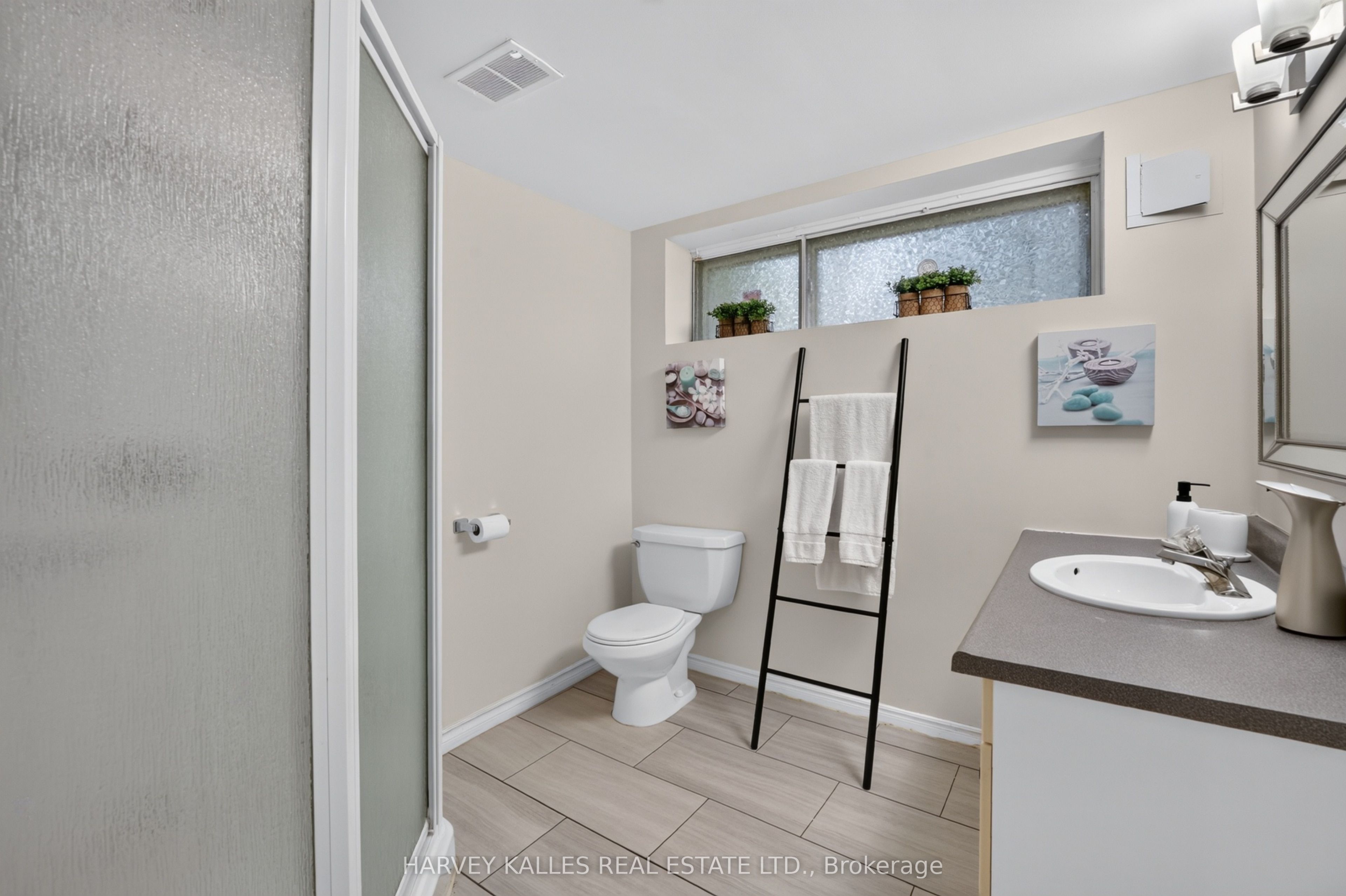 7 Greening Crescent Property Photo 33
