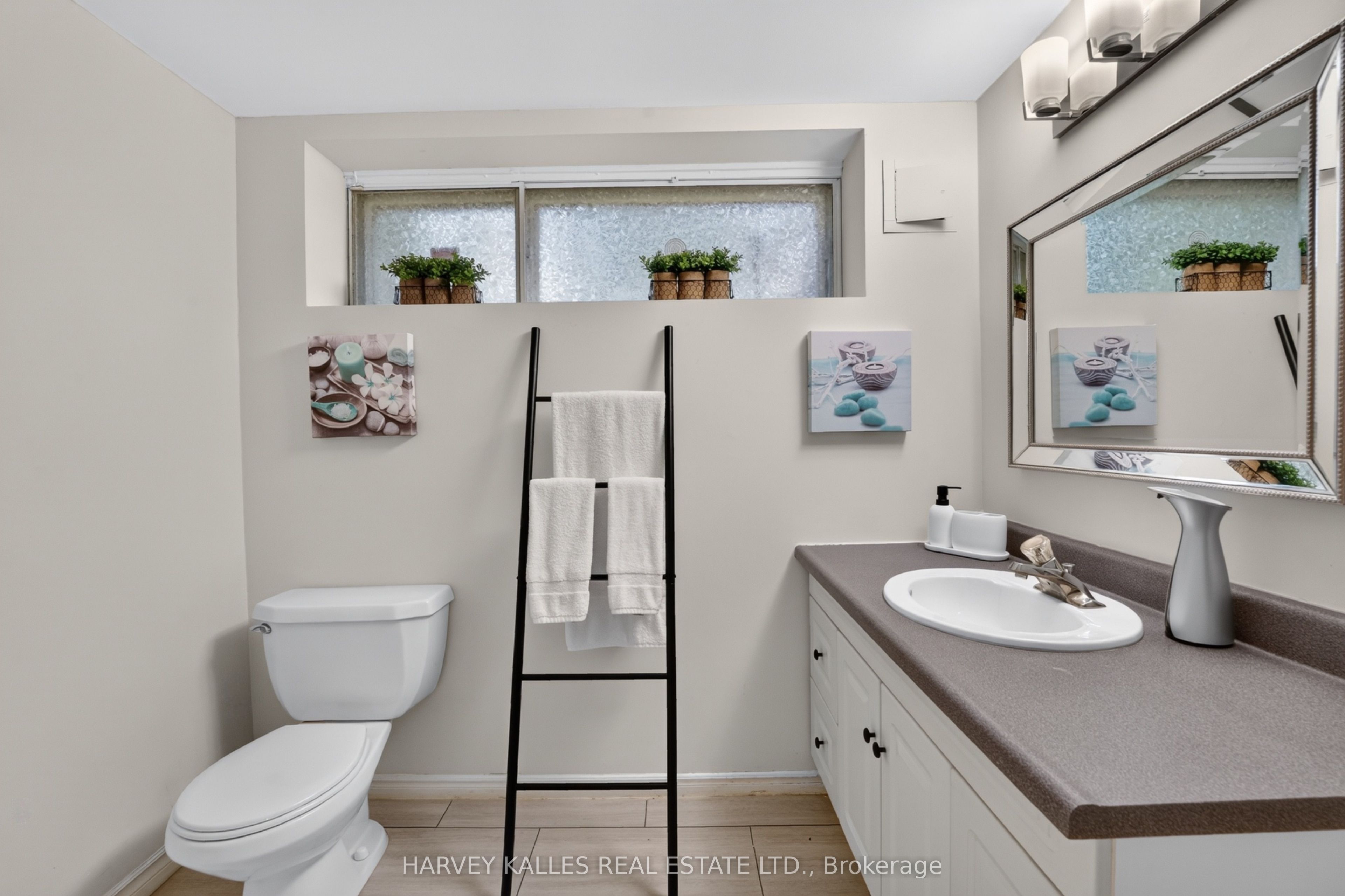 7 Greening Crescent Property Photo 34