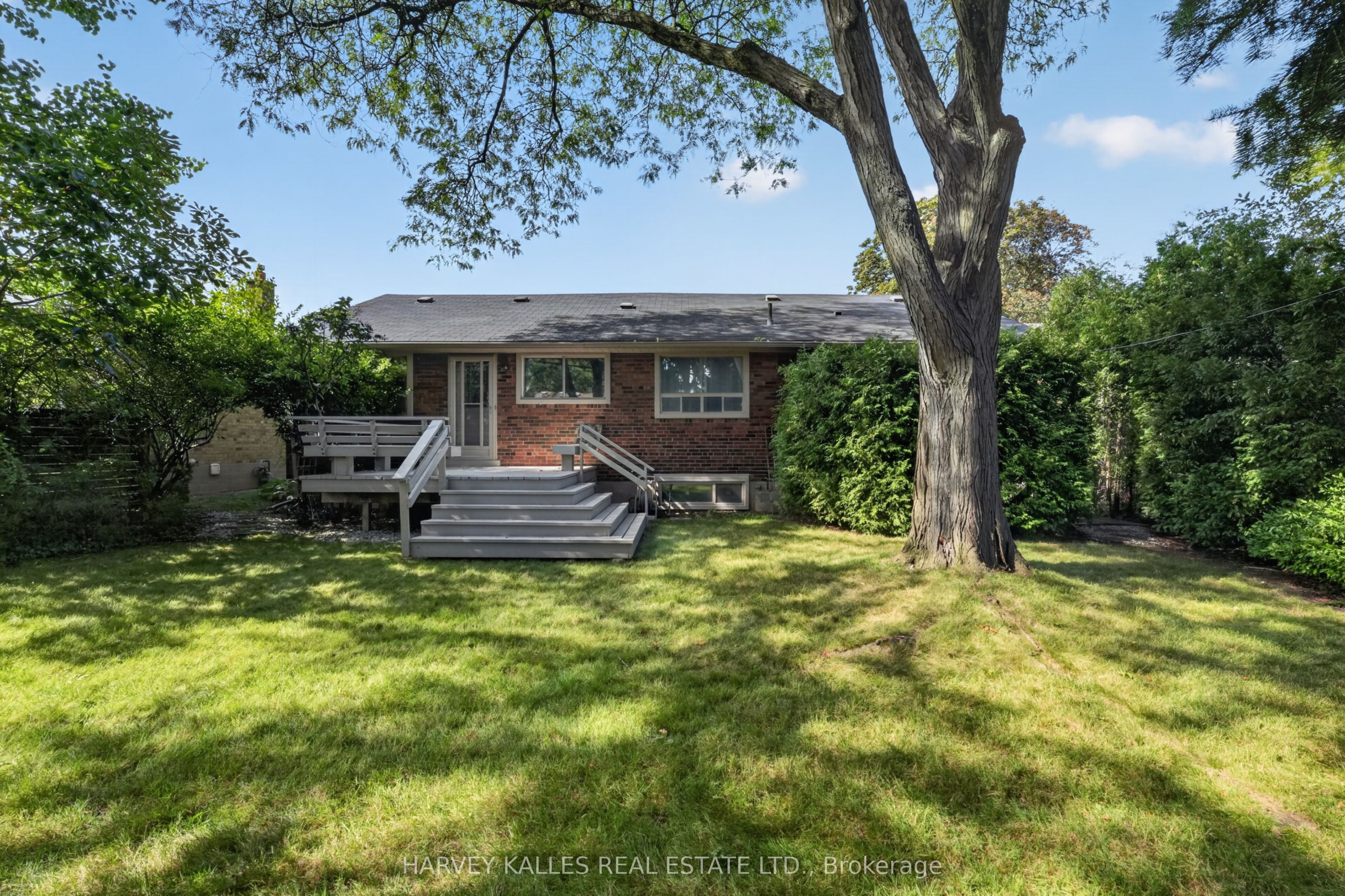 7 Greening Crescent Property Photo 43