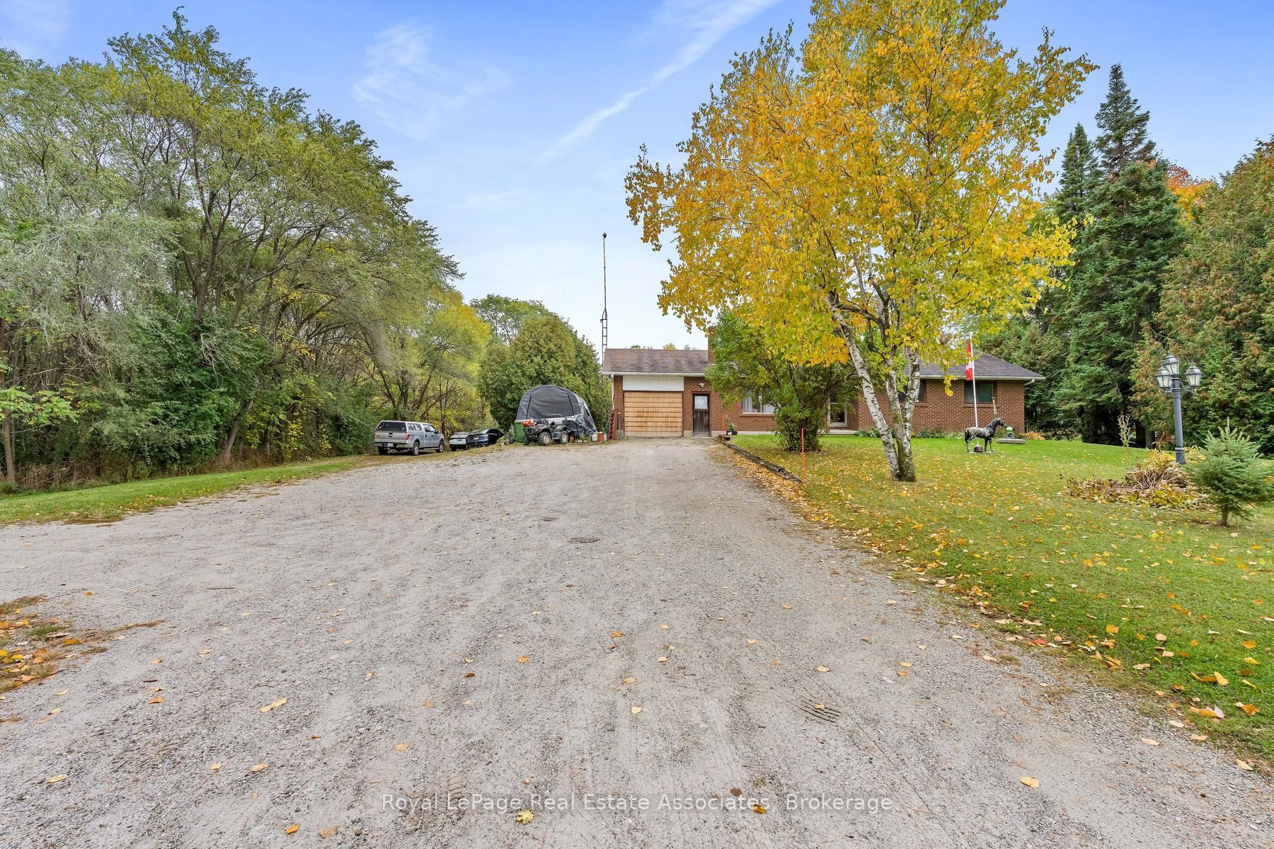 13330 5 Side Road Property Photo 7