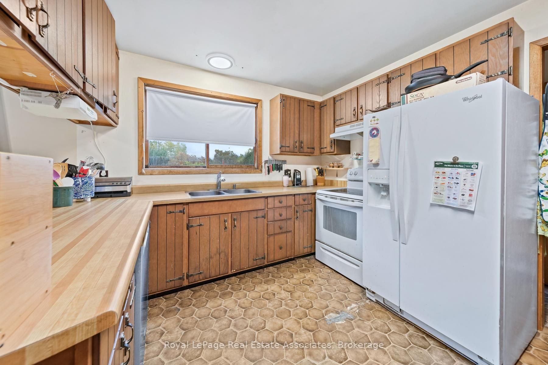13330 5 Side Road Property Photo 15