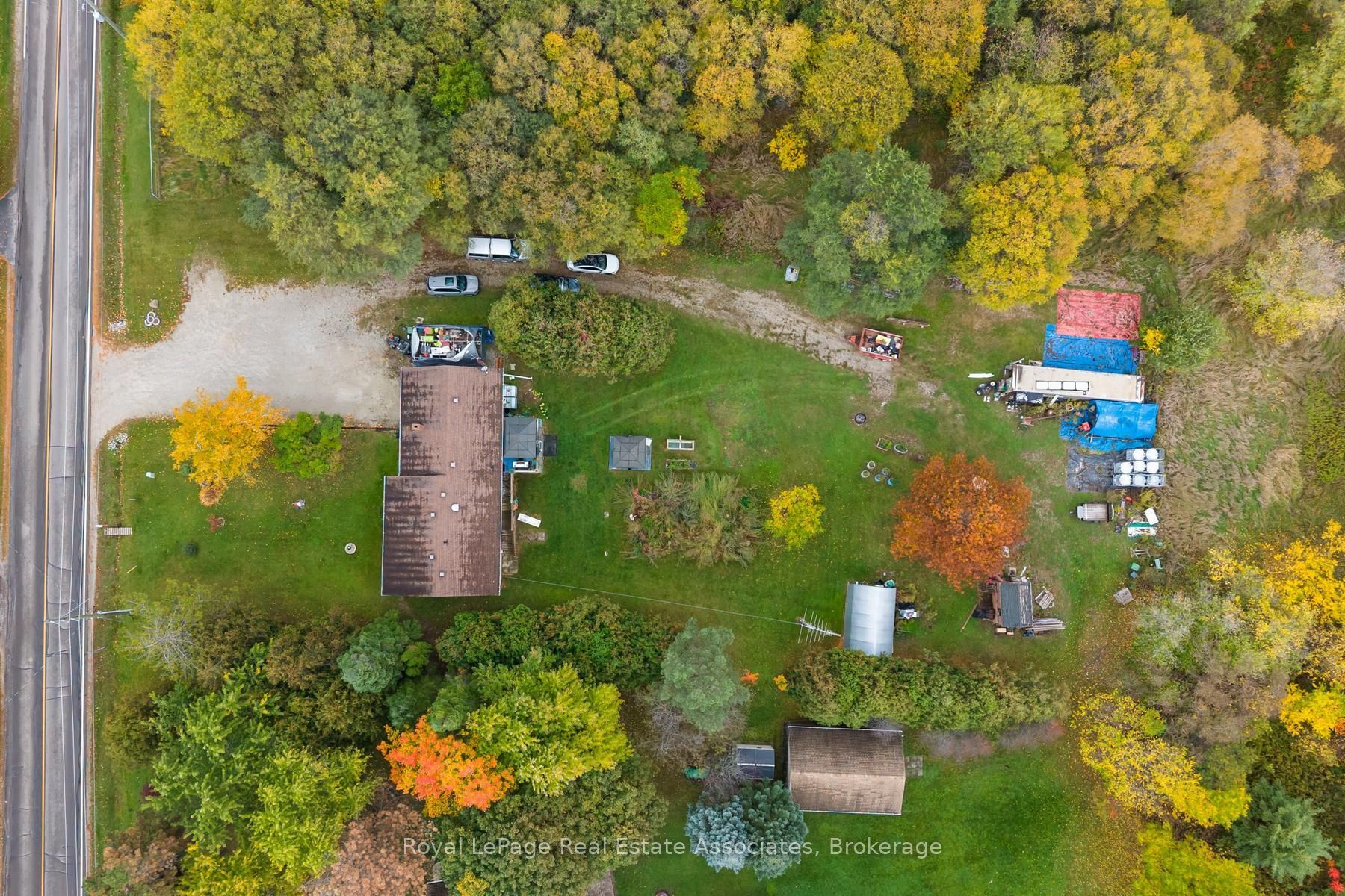 13330 5 Side Road Property Photo 29
