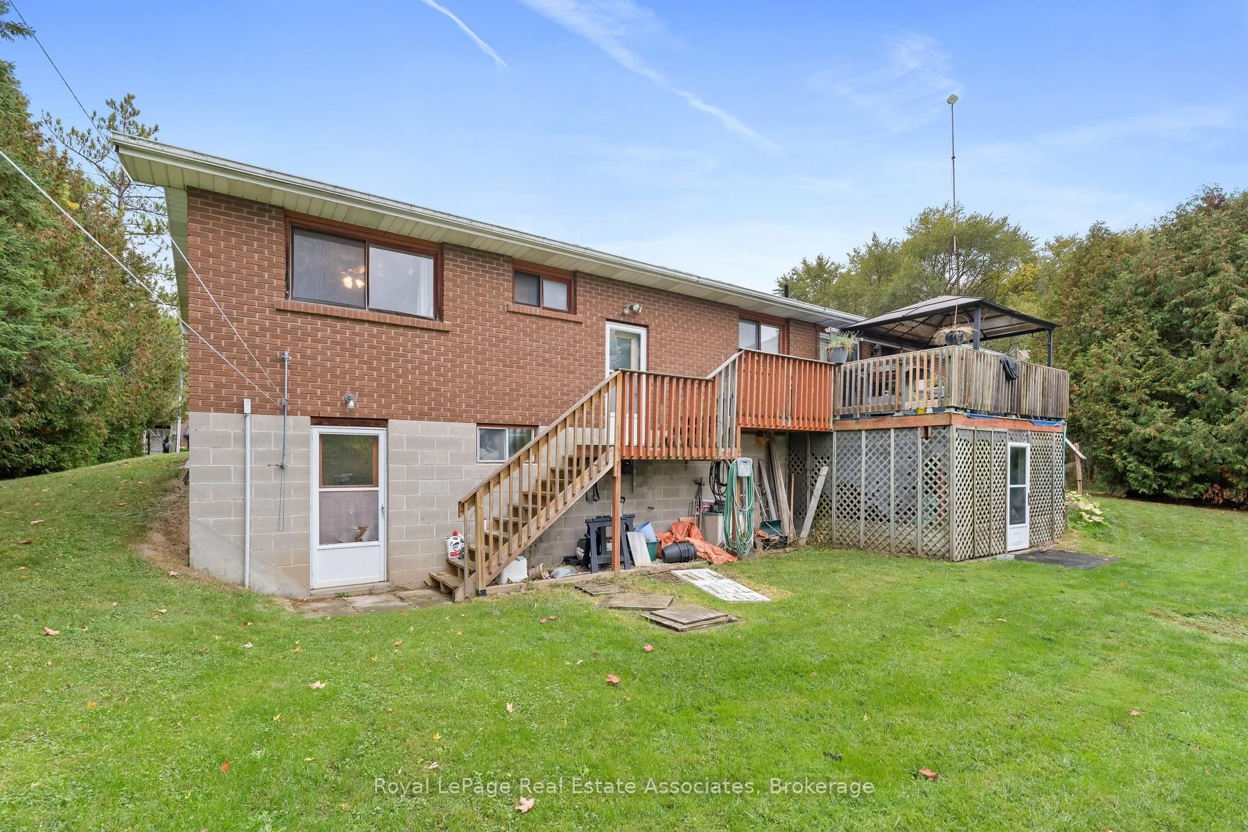 13330 5 Side Road Property Photo 30