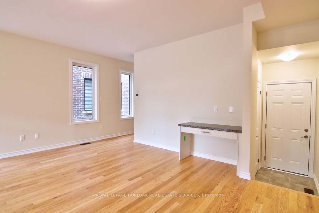 1388 National Common Property Photo 8