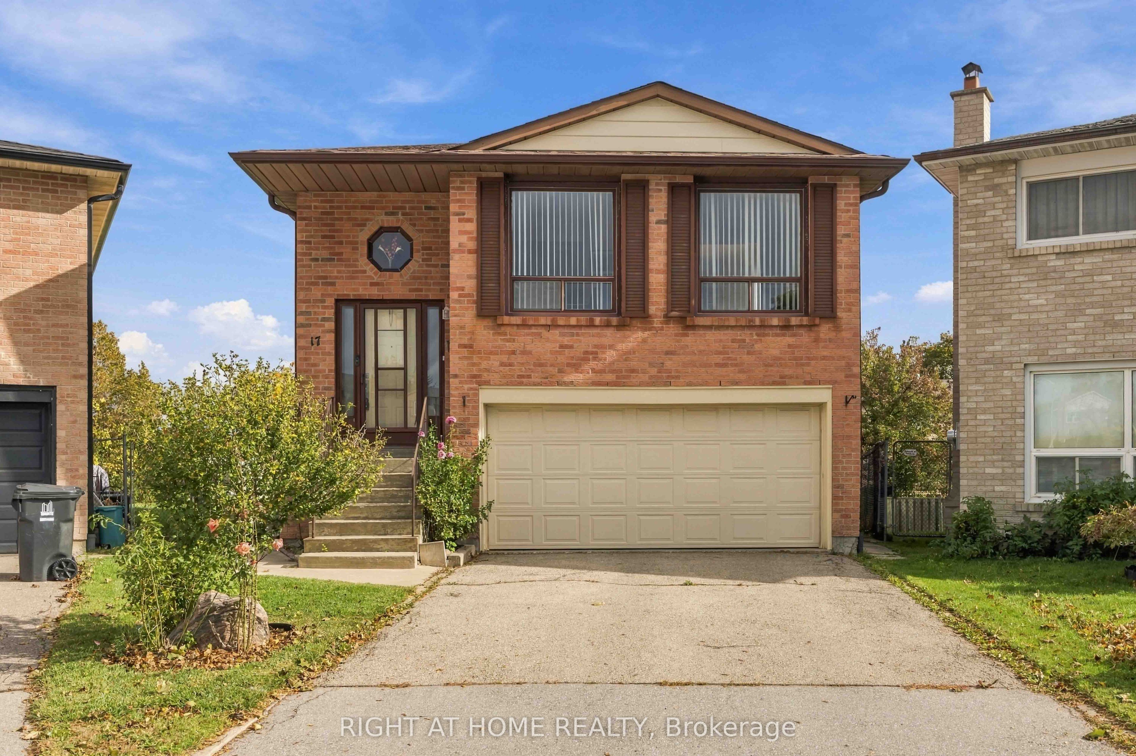 17 Cathy Jean Crescent Property Photo 1