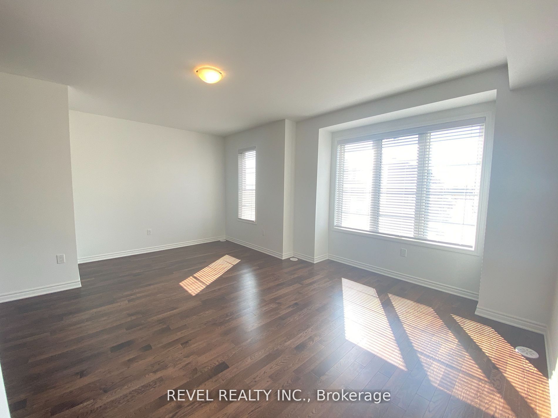 3075 John Mckay Boulevard Property Photo 9