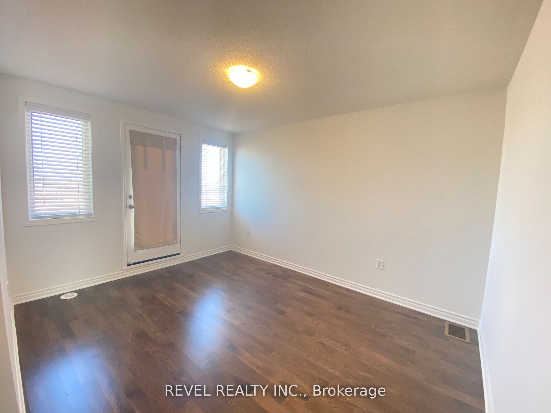 3075 John Mckay Boulevard Property Photo 16