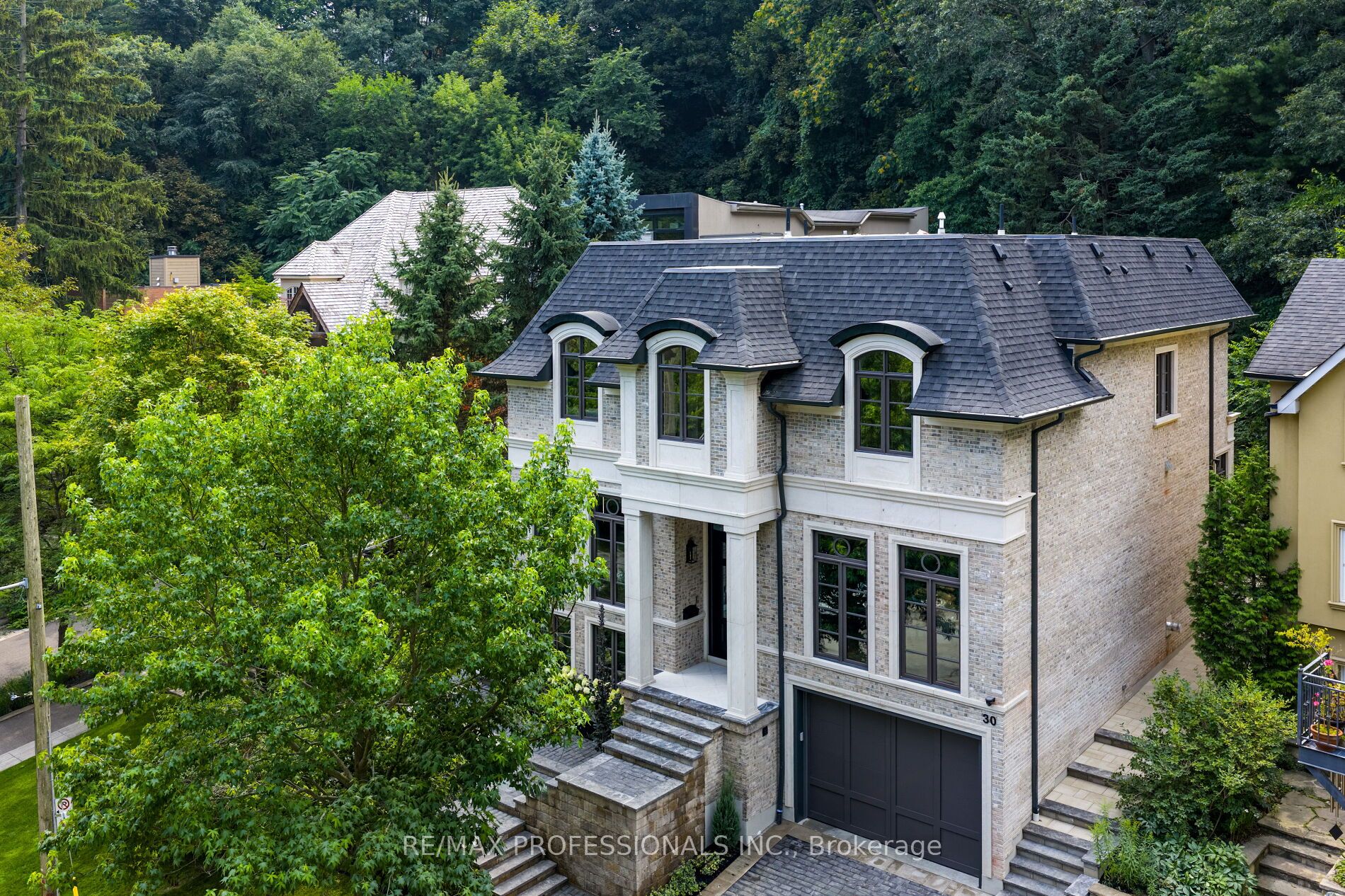 30 Dacre Crescent Property Photo 1