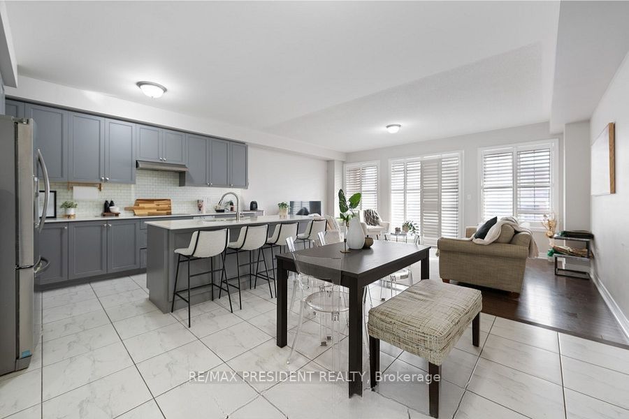 35 Fresnel Road Property Photo 6