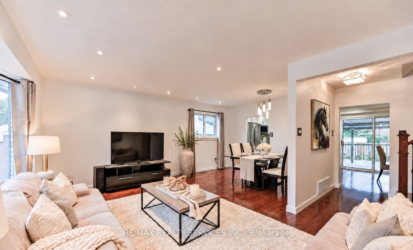 41 Brookland Drive Property Photo 6