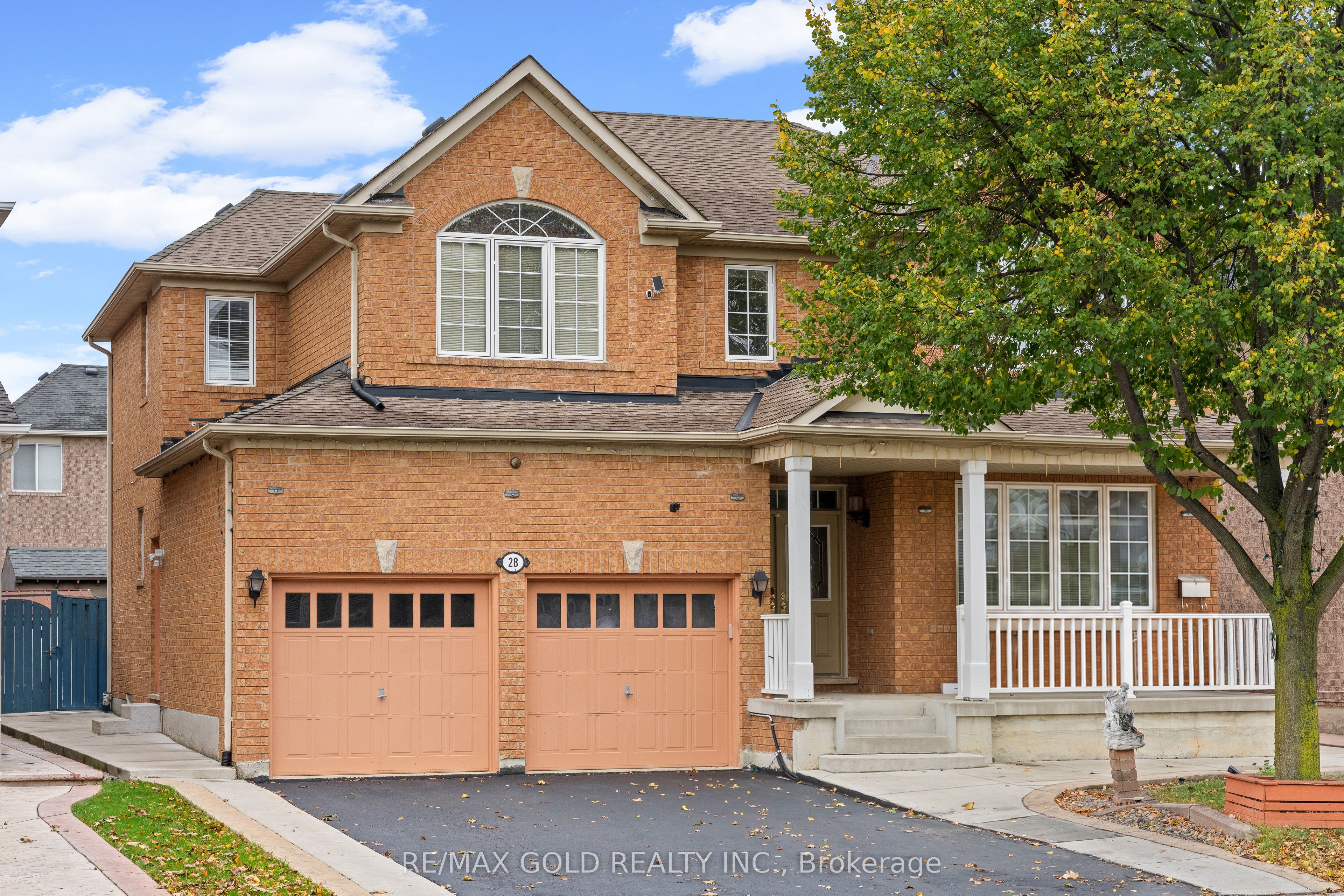 28 Latania Boulevard Property Photo 2
