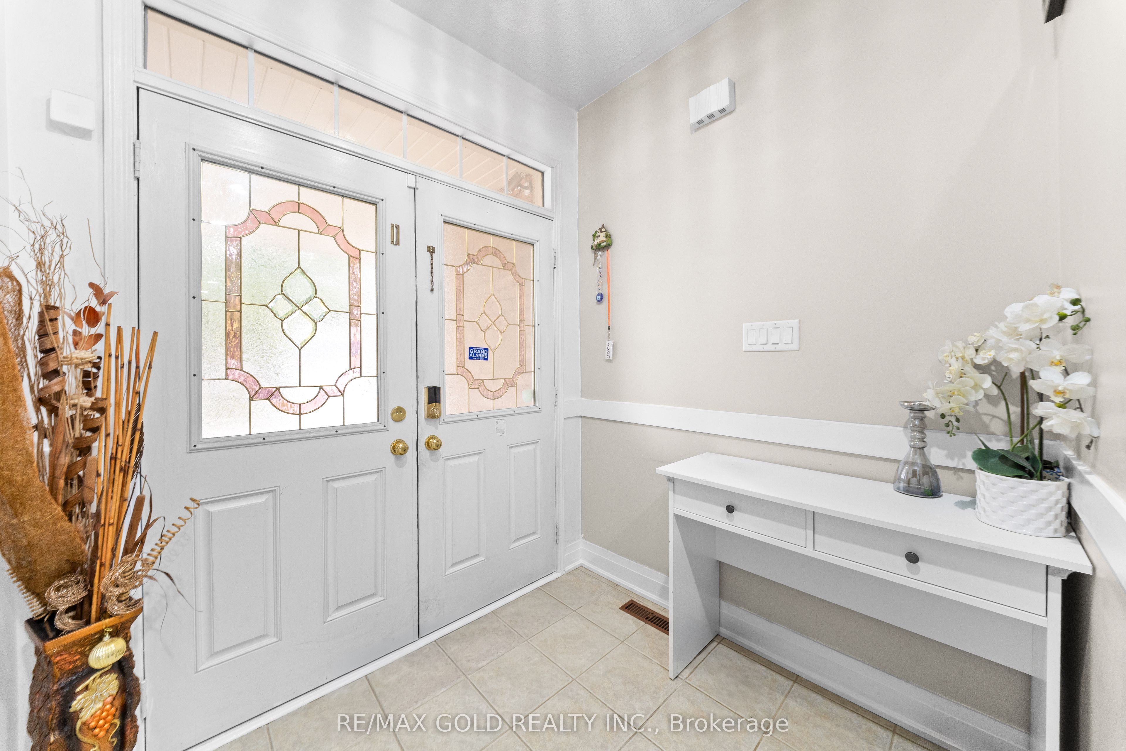 28 Latania Boulevard Property Photo 7